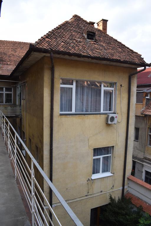 Zinne Apartments Braşov Buitenkant foto